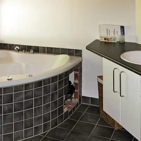 Three-bedroom Holiday In Skals 5 * Hjarbæk